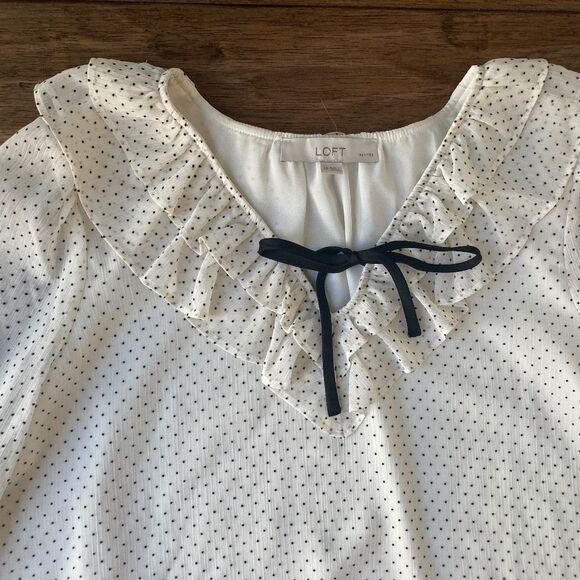 Loft Ivory Black & White Polka Dot Blouse Womens Large Petite Ruffle Collar - Picture 2 of 8